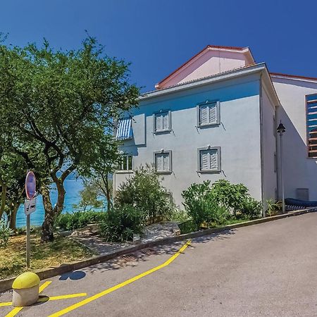Lovely Apartment In Selce With House Sea View Exteriör bild