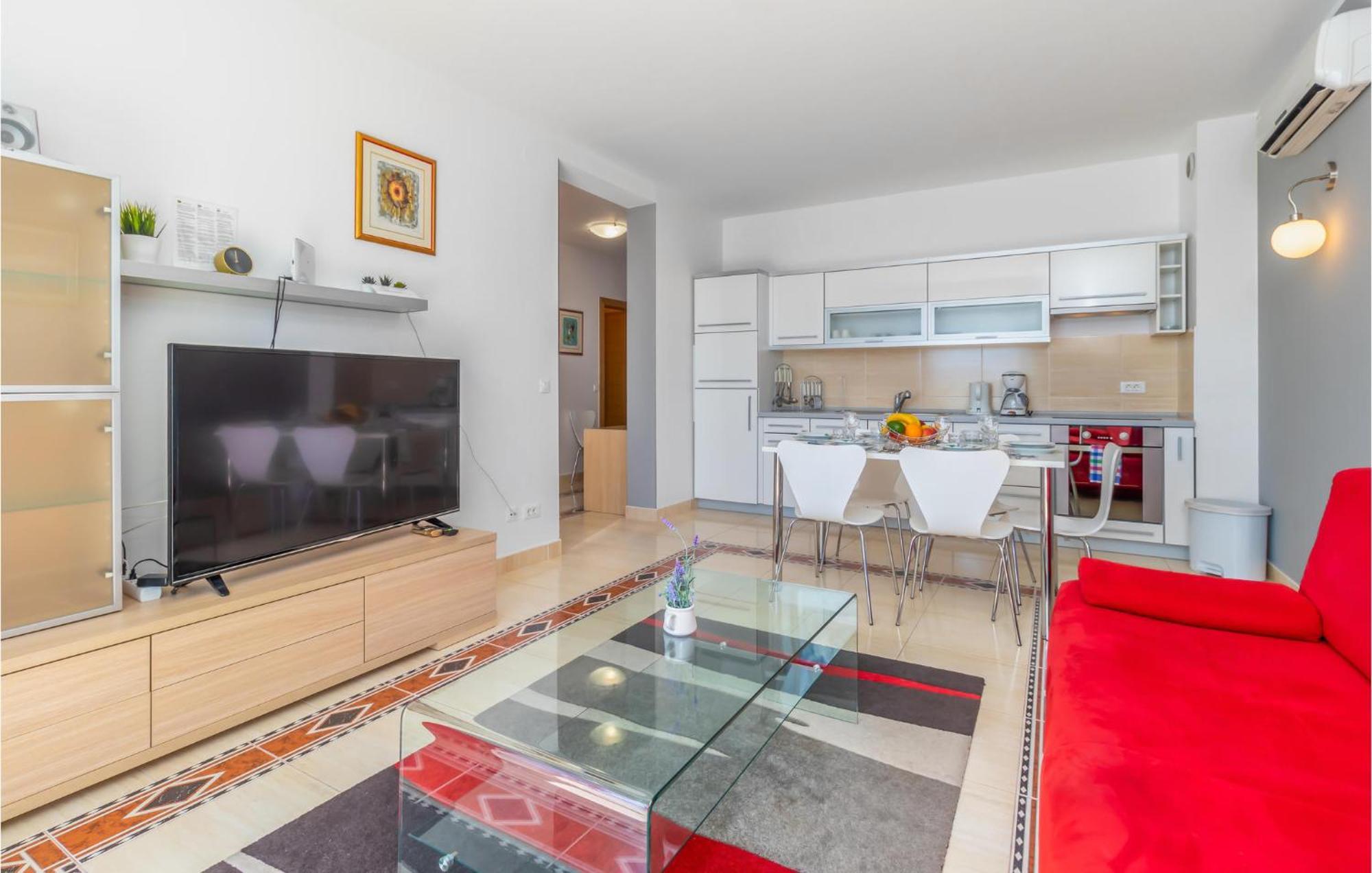 Lovely Apartment In Selce With House Sea View Exteriör bild